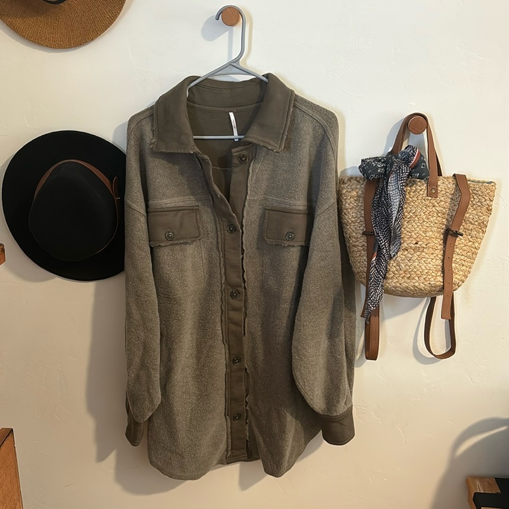 NWT Free People Super cozy shacket